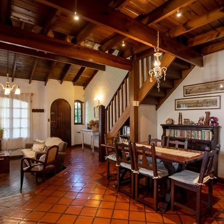 Chalet En Barrio Parque マル・デル・プラタ エクステリア 写真